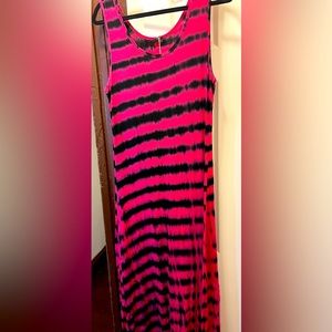 Pink tie-dye tank sleeve maxi dress